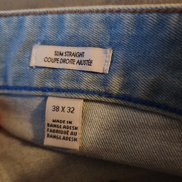 New condition Calvin Klein jeans for men. Size 38x32 - Picture 3 of 4